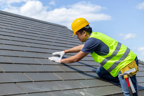 Best Roof Maintenance Services  in Aberdeen, WA